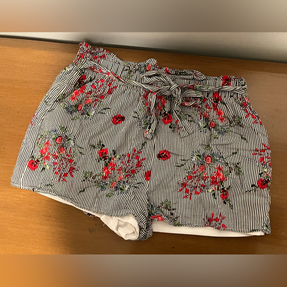 Staccato Black and White Striped Floral Shorts